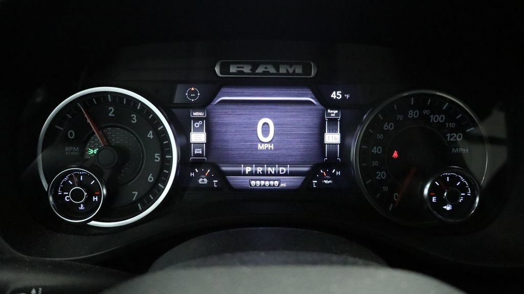 Certified 2023 RAM 1500 Laramie image 31