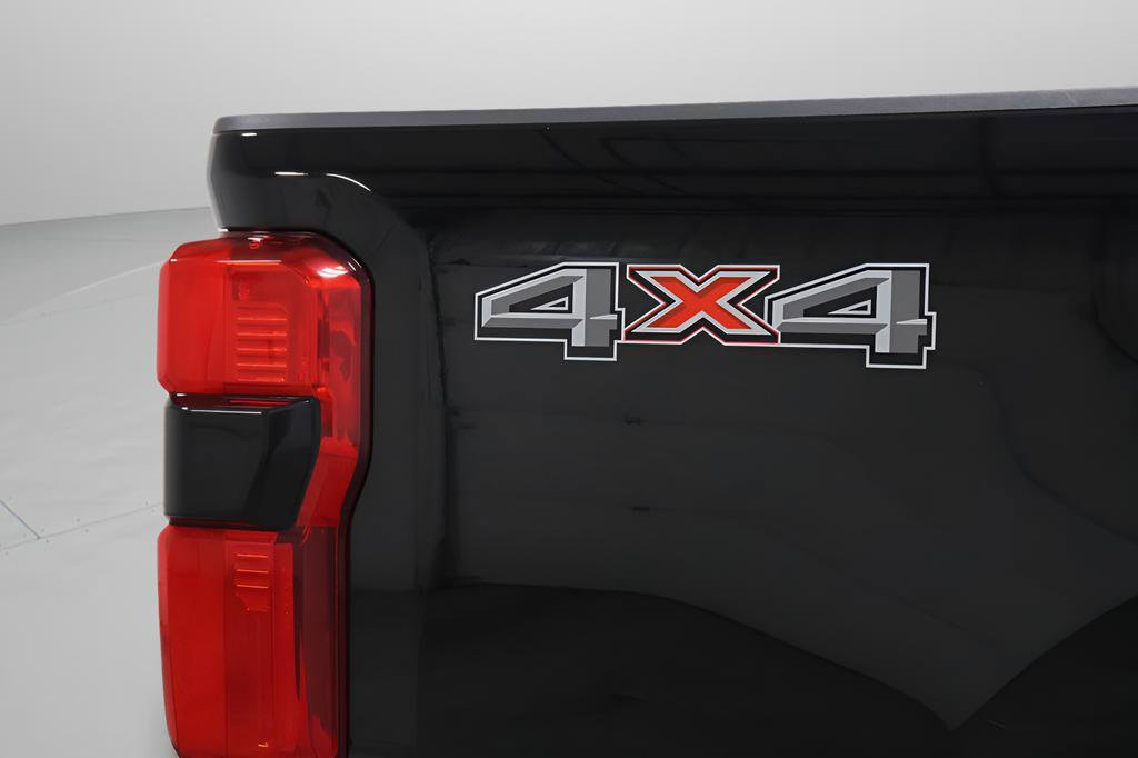Used 2023 Ford F250 Platinum AWD/4WD image 37