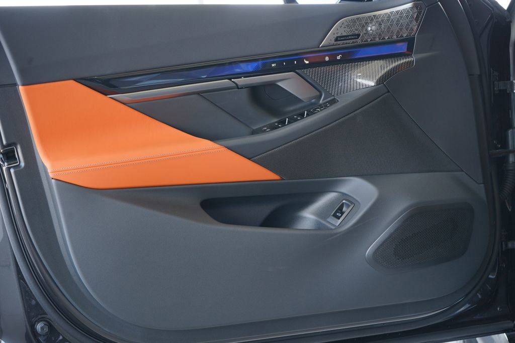 New 2026 BMW M5 w/ Executive Package image 10