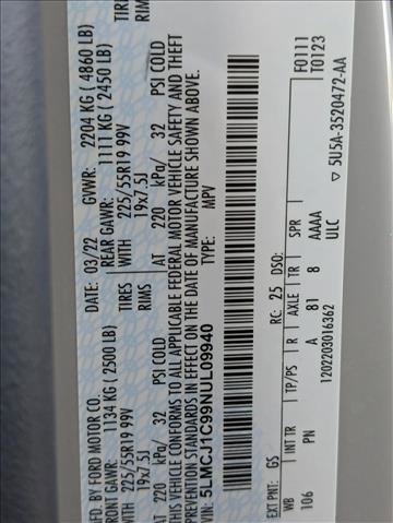 Used 2022 Lincoln Corsair FWD w/ Premium Package image 24