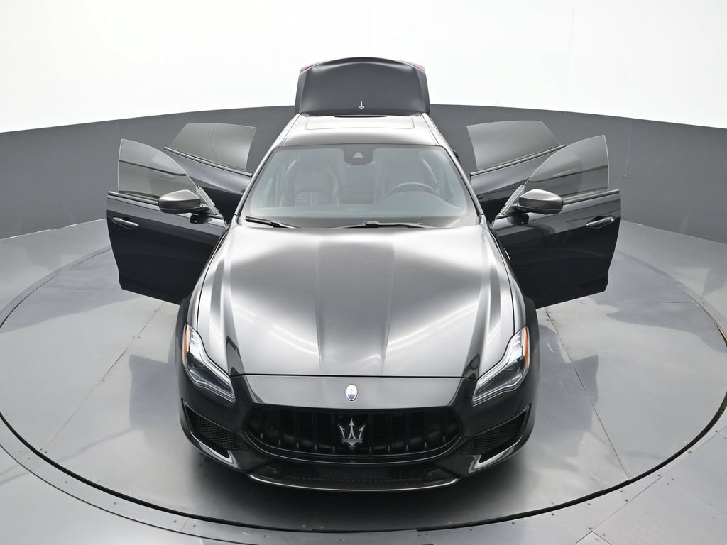 Used 2022 Maserati Quattroporte Trofeo RWD image 28