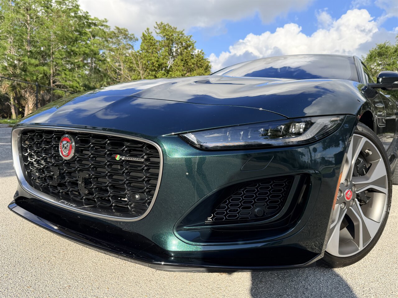 Used 2023 Jaguar F-TYPE R-Dynamic AWD/4WD image 41