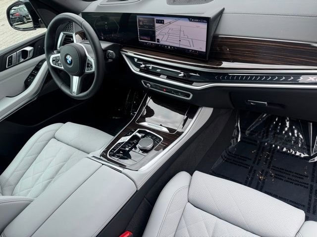 Certified 2026 BMW X5 xDrive40i w/ M Sport Package AWD/4WD image 28