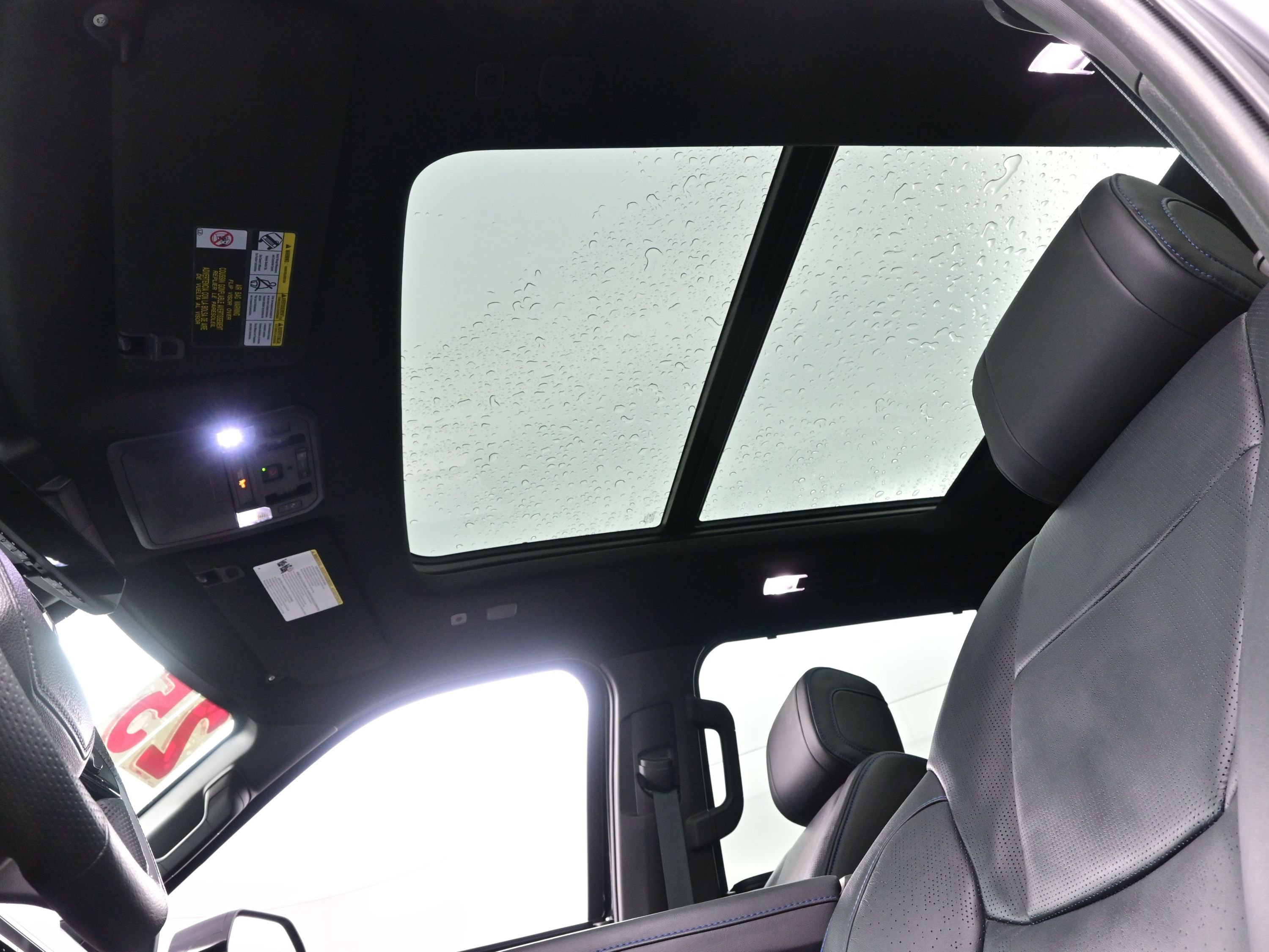 Used 2025 Toyota Sequoia Platinum image 20