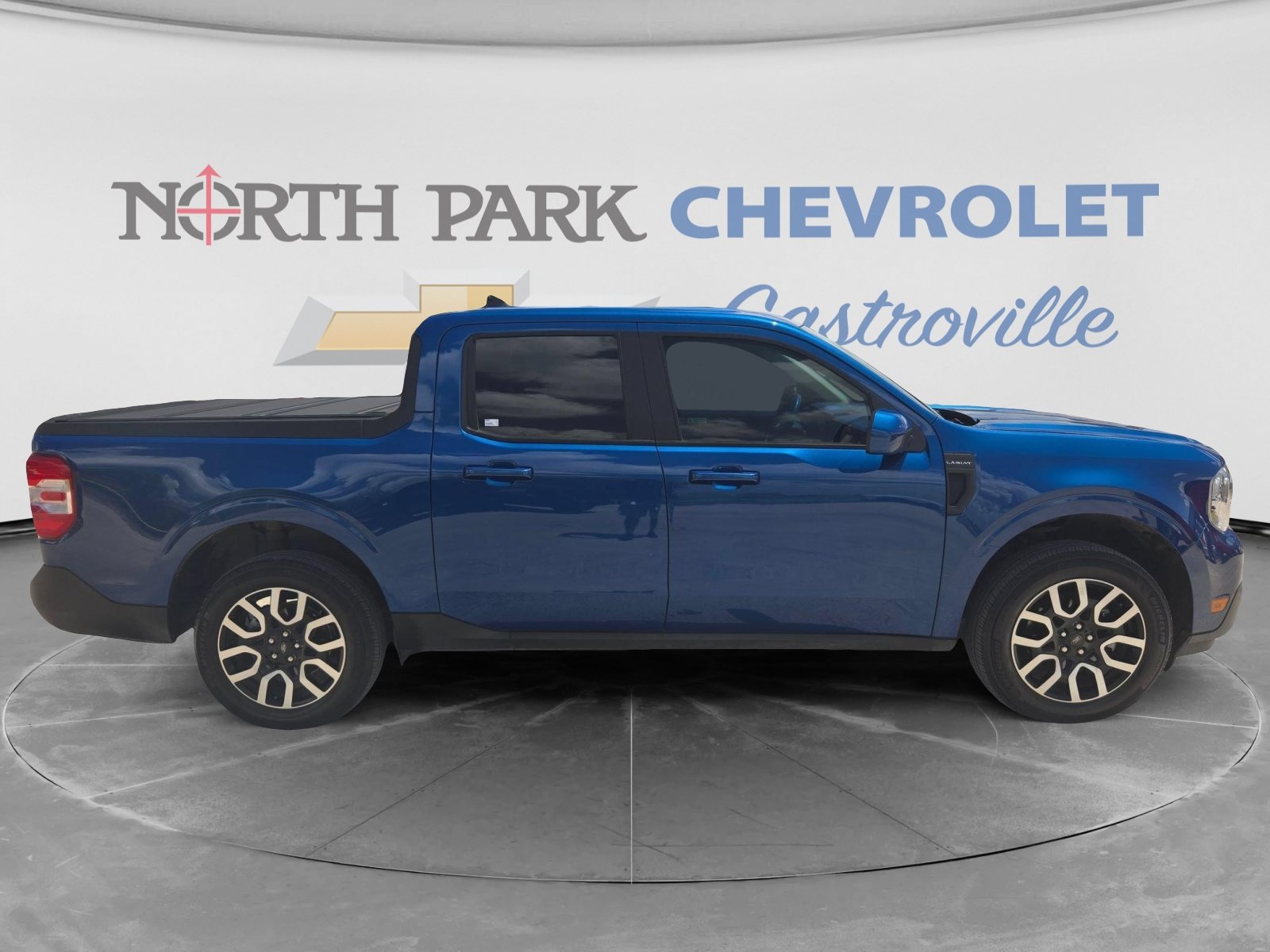 Used 2023 Ford Maverick Lariat w/ Lariat Luxury Package AWD/4WD image 2