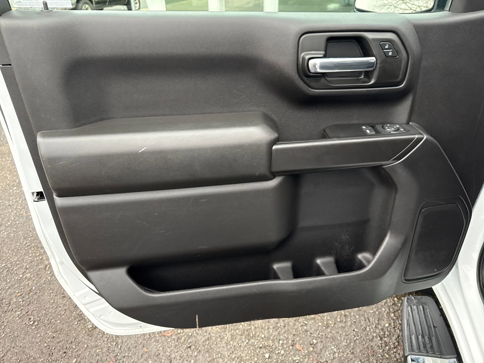 Used 2024 Chevrolet Silverado 1500 W/T w/ WT Value Package image 10