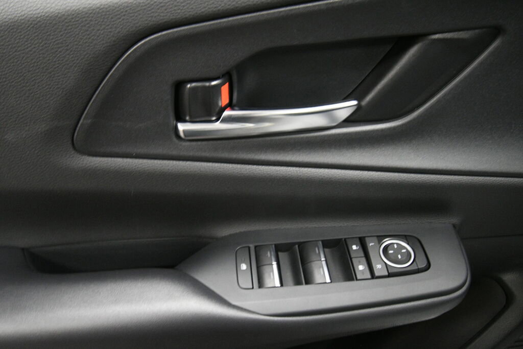 Used 2023 Toyota Prius Prime FWD image 12