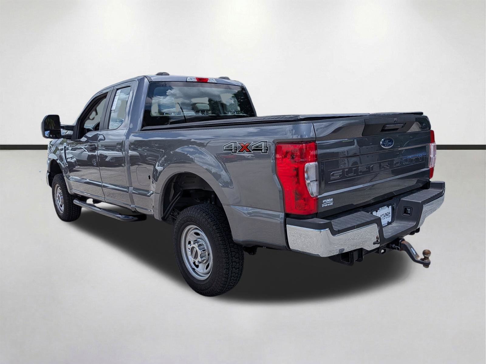 Used 2022 Ford F250 XL w/ XL Value Package AWD/4WD image 6