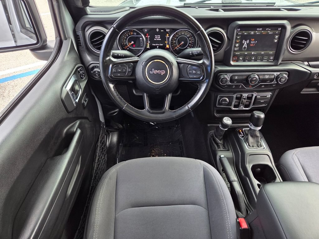 Used 2022 Jeep Gladiator Sport AWD/4WD image 12