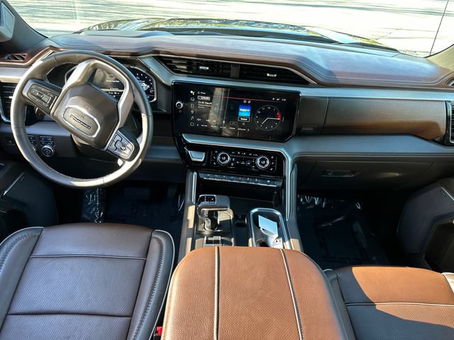 Used 2023 GMC Sierra 1500 Denali w/ Technology Package AWD/4WD image 19