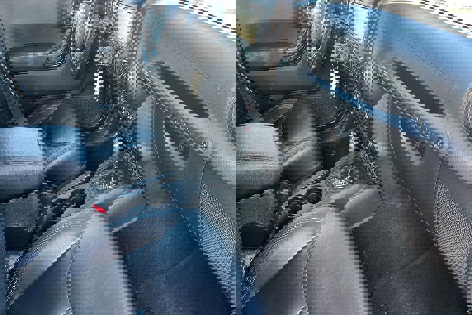 Used 2017 Jeep Wrangler Unlimited Sahara image 17