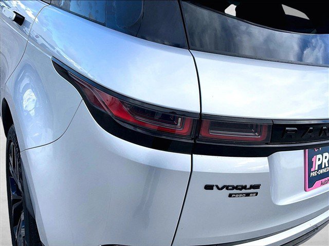 Used 2020 Land Rover Range Rover Evoque SE AWD/4WD image 28