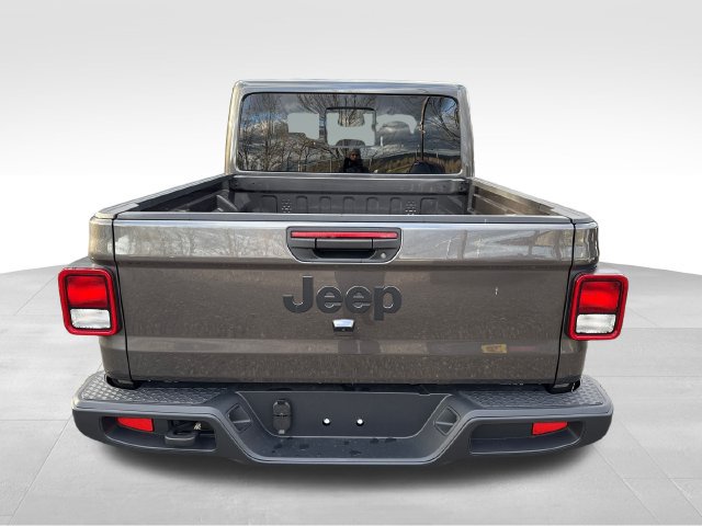 New 2026 Jeep Gladiator Sport AWD/4WD image 6