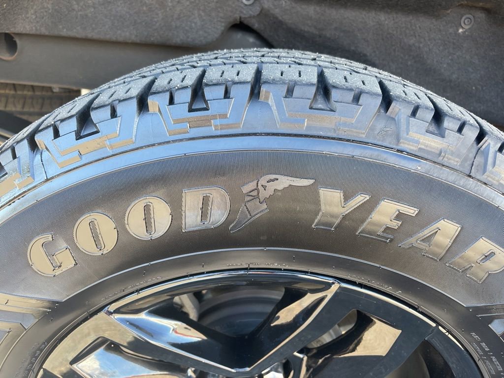 Used 2021 Chevrolet Silverado 1500 LT Trail Boss w/ Bed Protection Package image 37