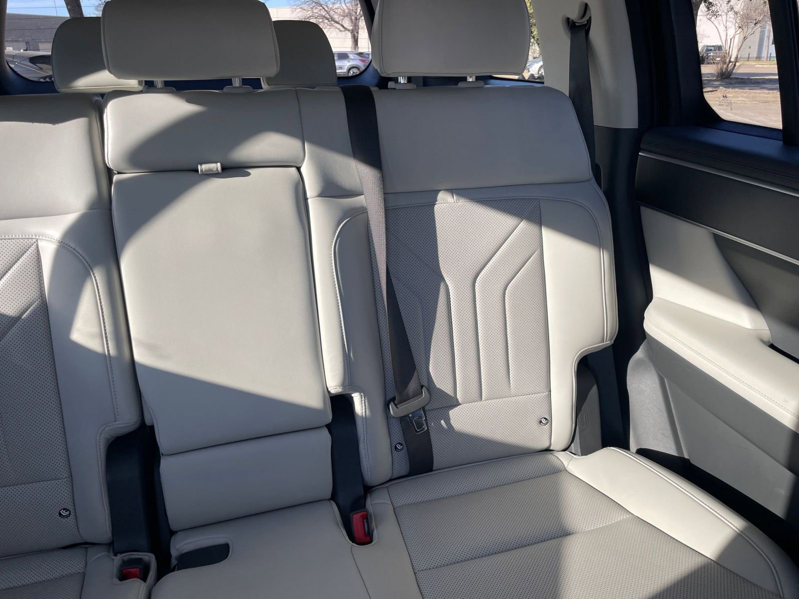 Used 2025 Hyundai Santa Fe SEL image 40