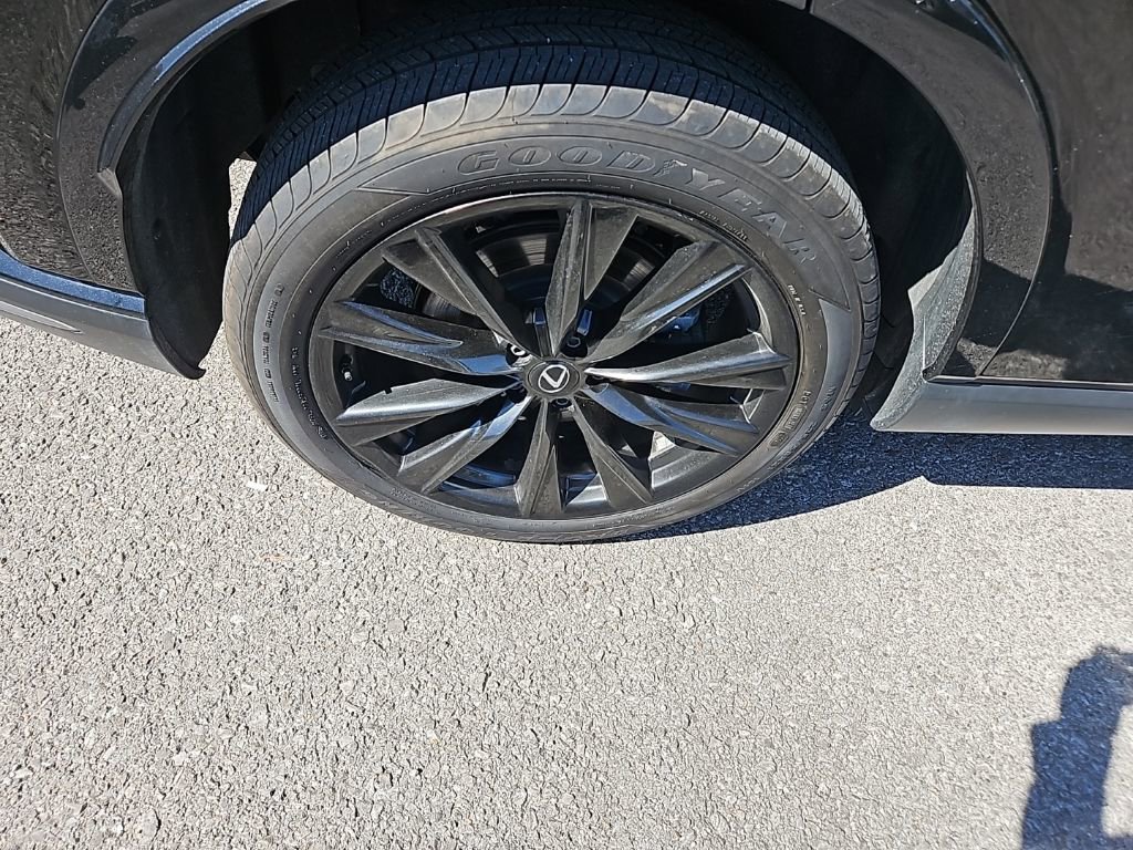 Used 2023 Lexus RX 350 F Sport w/ Accessory Package image 11