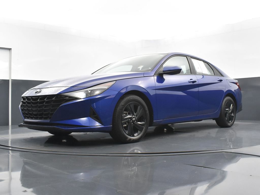 Used 2023 Hyundai Elantra SEL image 26