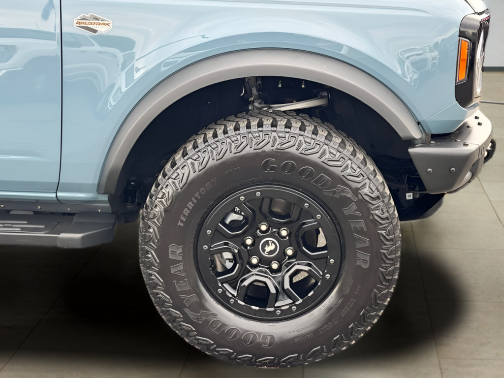 Used 2021 Ford Bronco Wildtrak AWD/4WD image 39