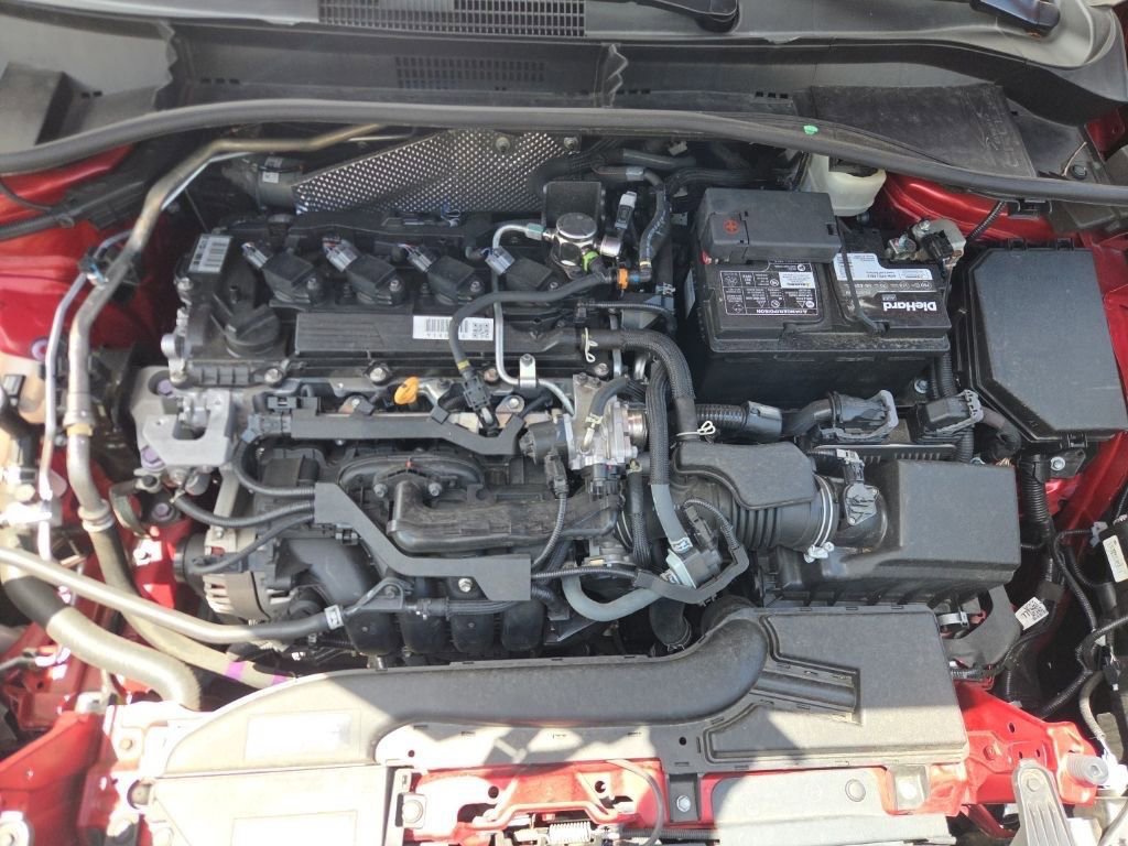 Used 2022 Toyota Corolla Cross L image 18