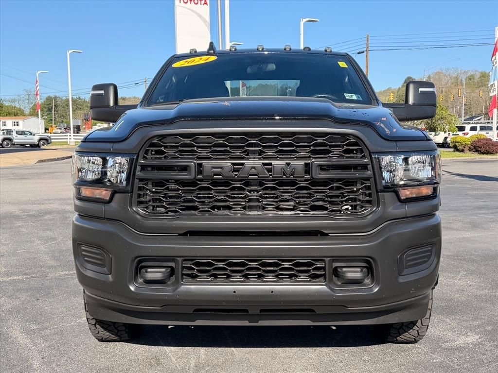 Used 2024 RAM 3500 Tradesman AWD/4WD image 10