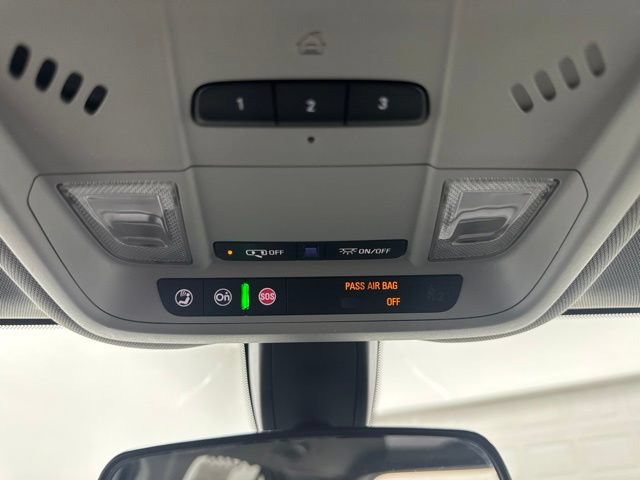 Used 2018 Chevrolet Equinox LT AWD/4WD image 21