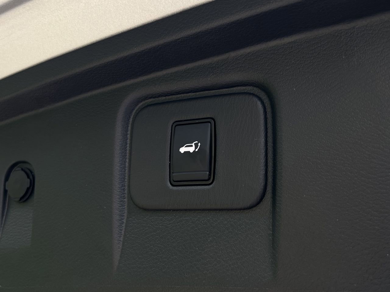 Used 2023 Nissan Murano SL w/ SL Moonroof Package FWD image 28