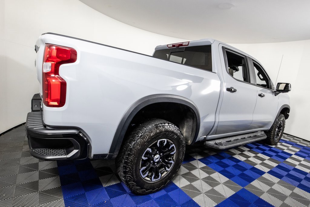 Used 2024 Chevrolet Silverado 1500 ZR2 w/ Technology Package image 5