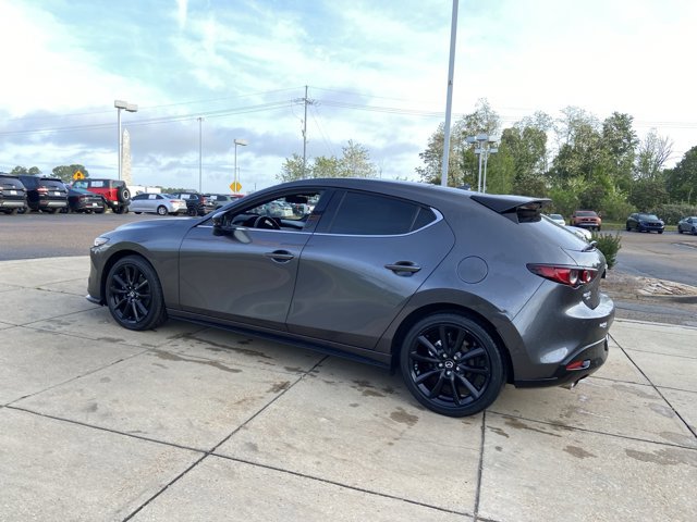 Used 2021 MAZDA MAZDA3 Hatchback w/Premium Plus Pkg image 8