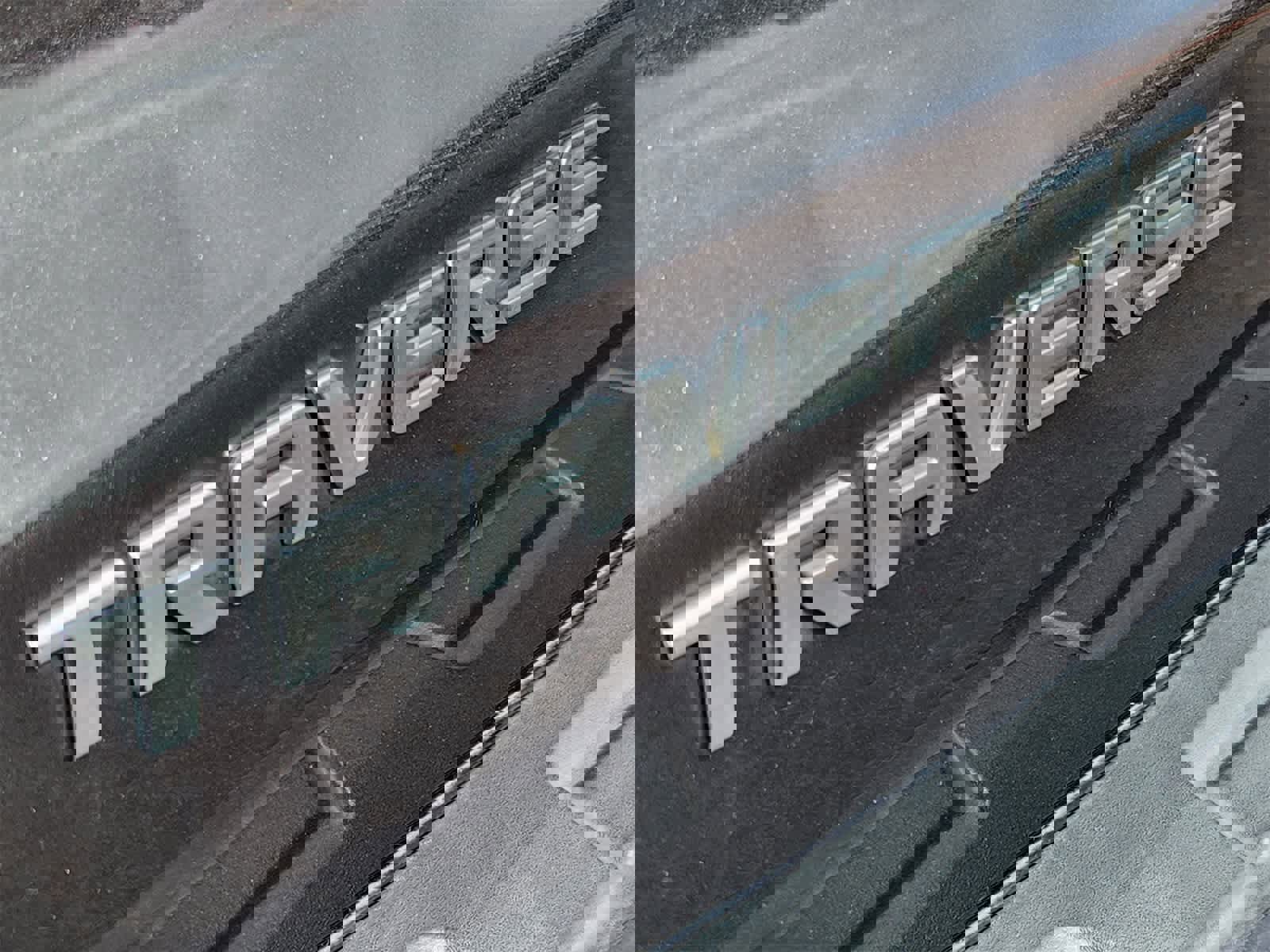 Used 2017 Chevrolet Traverse LT image 12