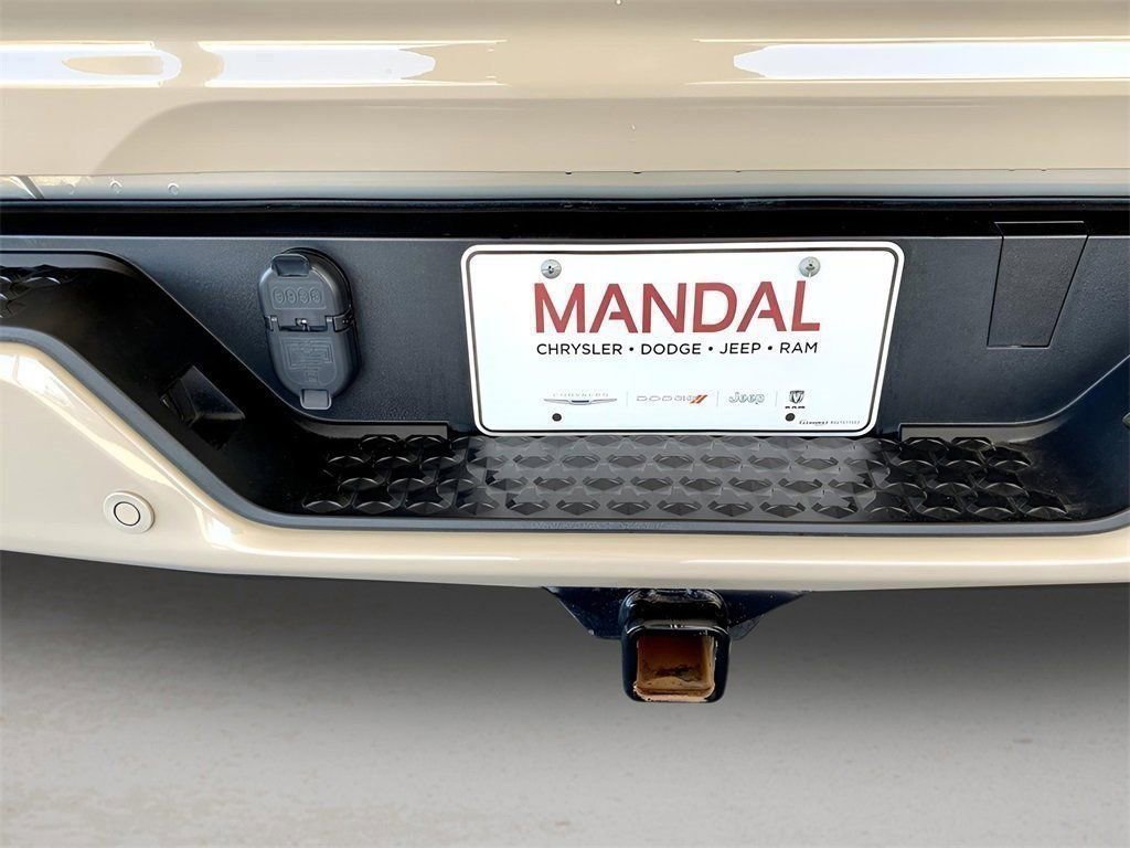 Used 2023 GMC Canyon AT4 w/ Canyon Safety Plus Package image 25