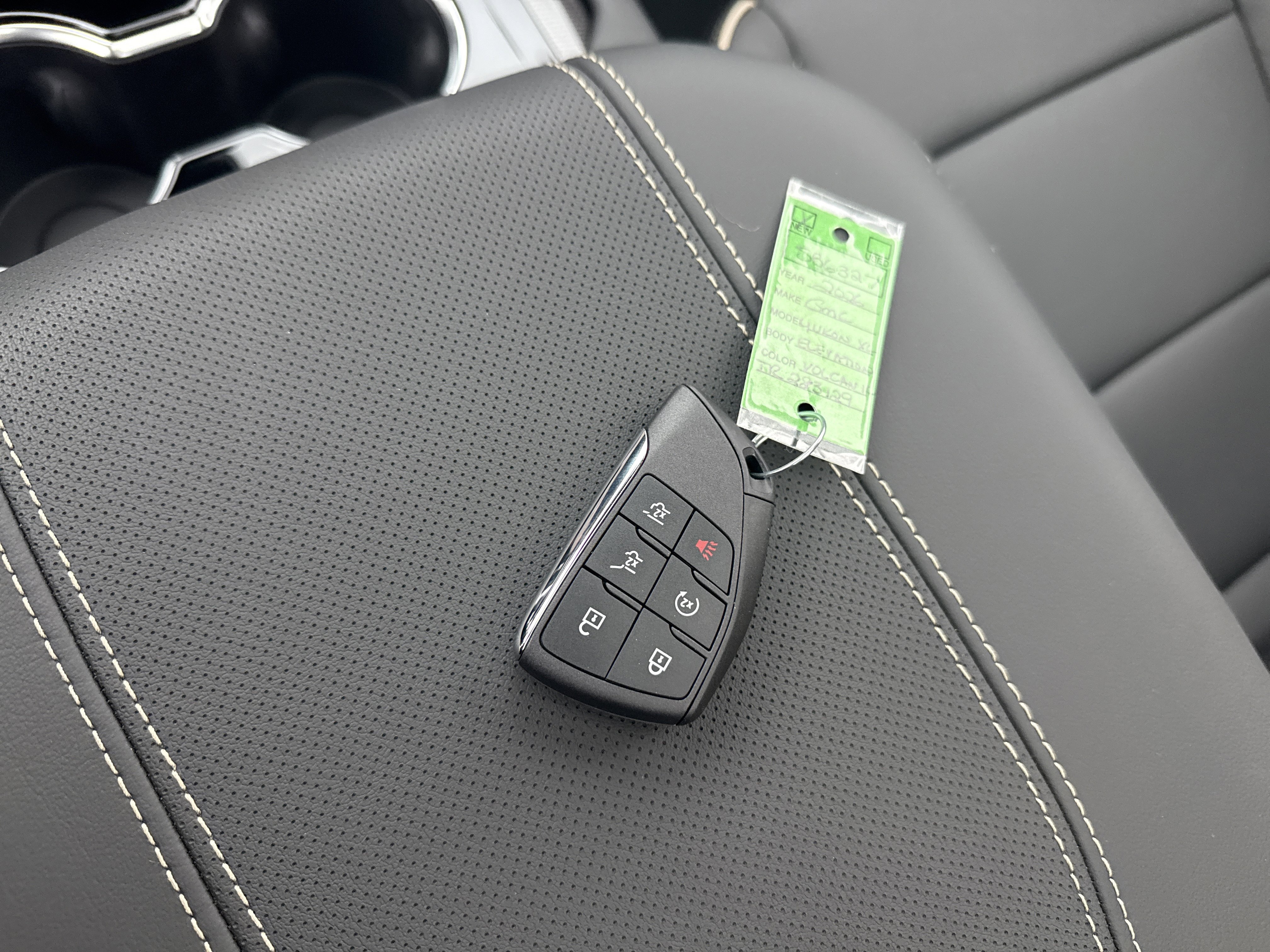 New 2026 GMC Yukon XL Elevation image 35