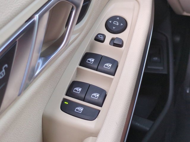 Used 2021 BMW 330i Sedan w/ Convenience Package image 22