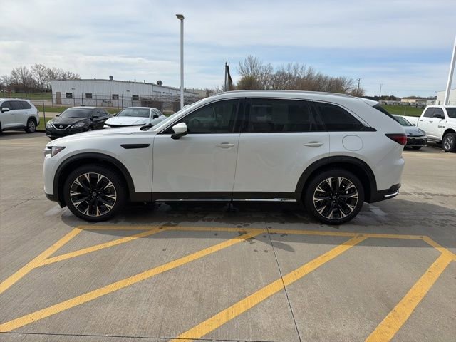 Used 2024 MAZDA CX-90 3.3 Turbo w/ Premium Plus Pkg image 4
