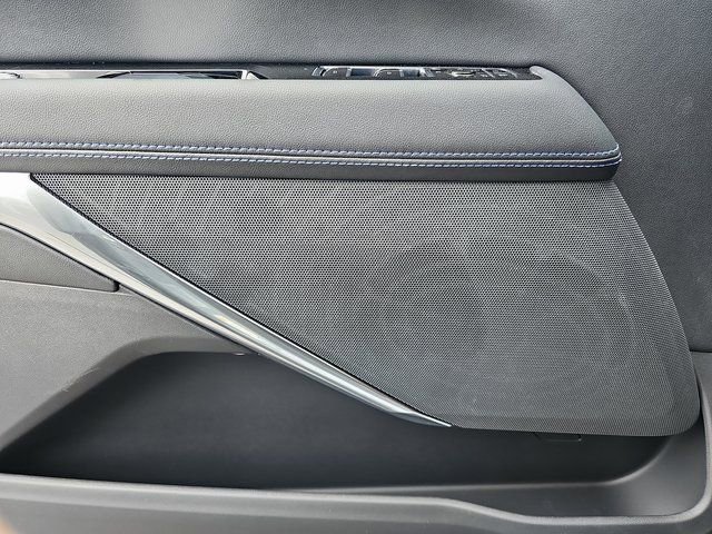 New 2026 Cadillac Escalade IQ Sport 1 w/ LPO, ONYX Package image 32