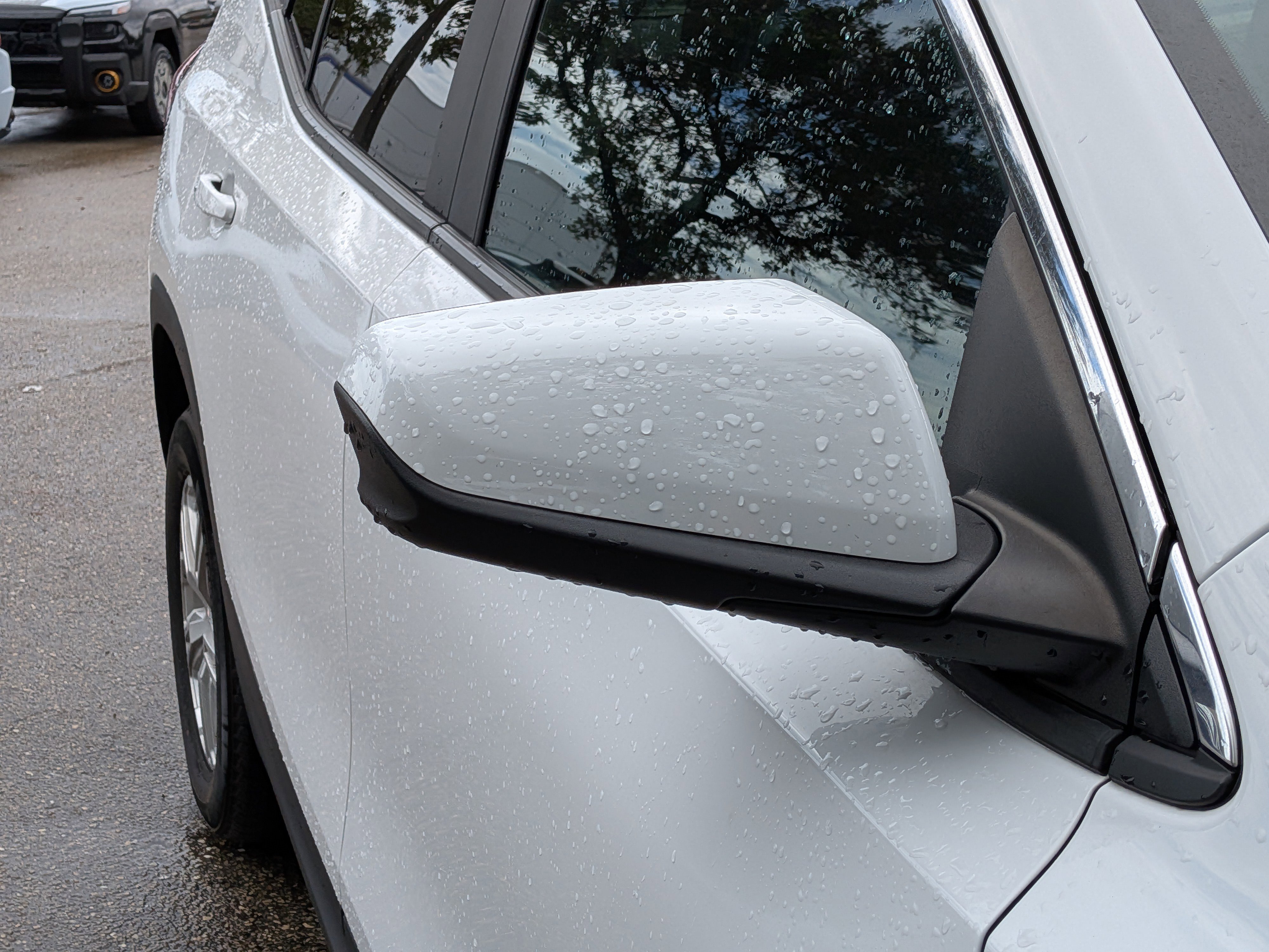 Used 2024 GMC Terrain SLE FWD image 11