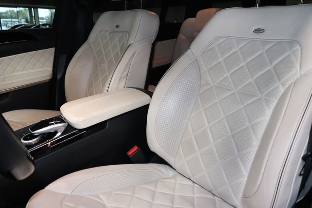 Used 2018 Mercedes-Benz GLS 550 4MATIC image 10