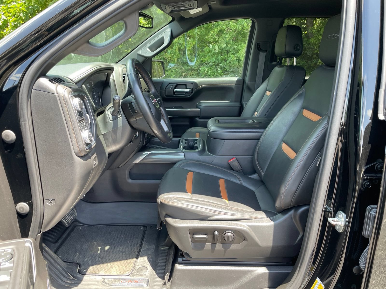 Used 2021 GMC Sierra 1500 AT4 w/ AT4 Premium Package AWD/4WD image 15