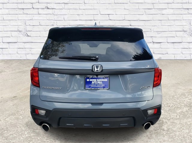Used 2023 Honda Passport EX-L image 3