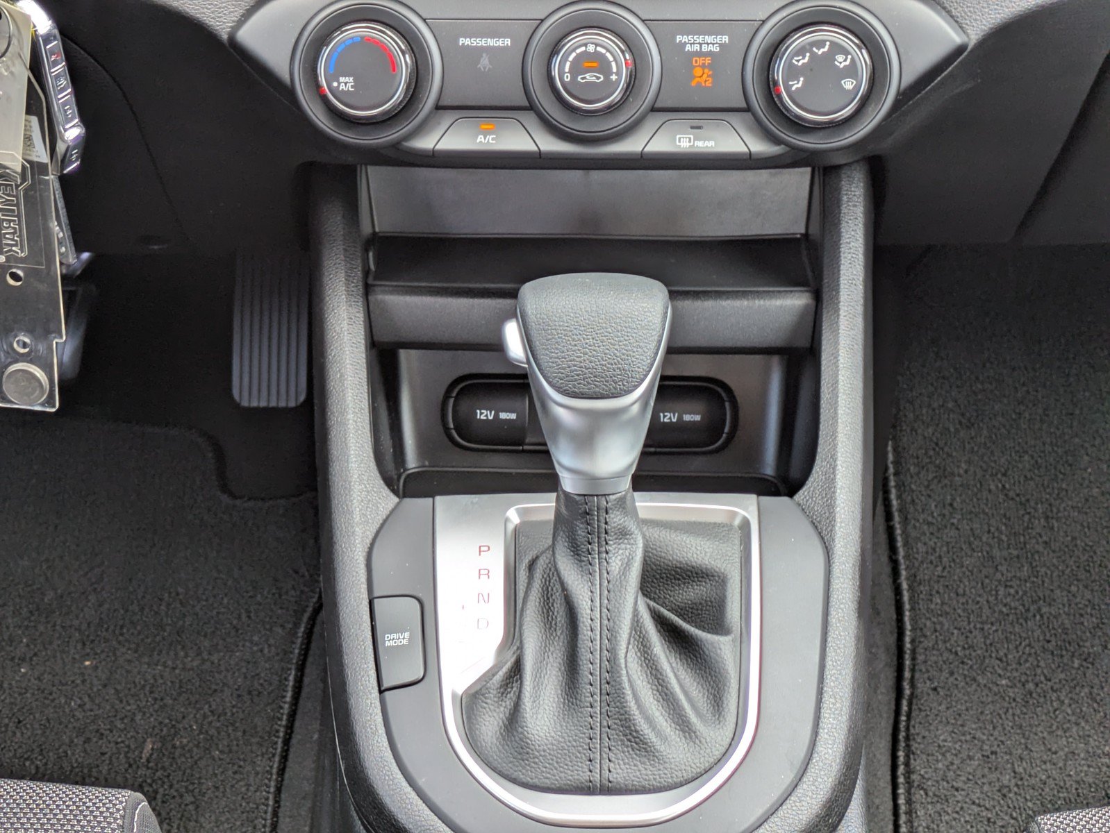 Certified 2023 Kia Forte LXS FWD image 15