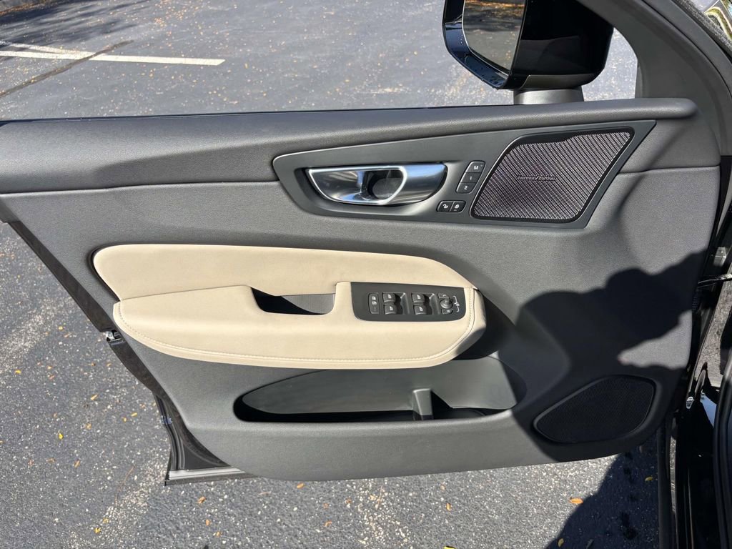 New 2026 Volvo XC60 B5 Plus w/ Protection Package Premier image 11