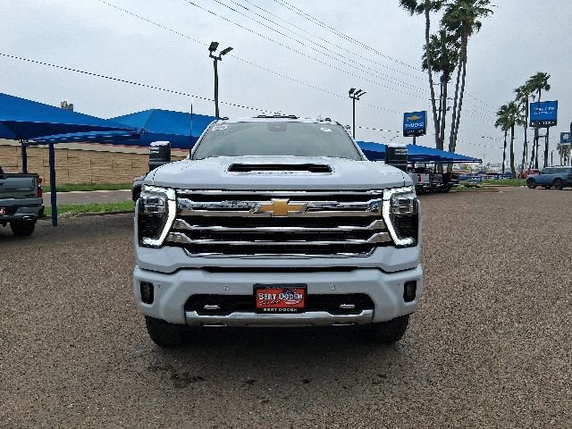 New 2026 Chevrolet Silverado 2500 High Country w/ High Country Premium Package AWD/4WD image 2