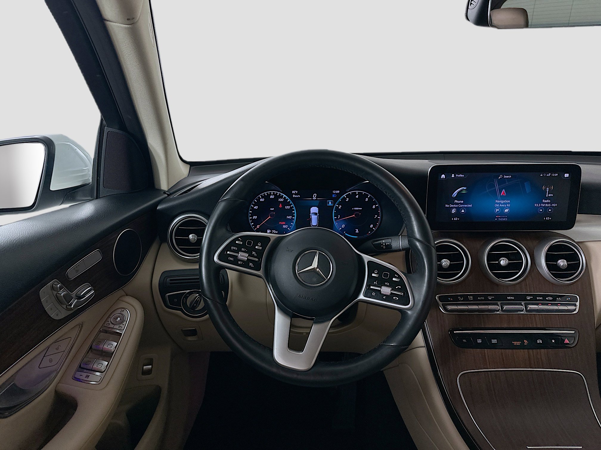 Certified 2022 Mercedes-Benz GLC 300 4MATIC w/ Multimedia Package Lite image 29