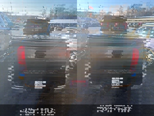 Used 2016 Toyota Tacoma SR5 image 7