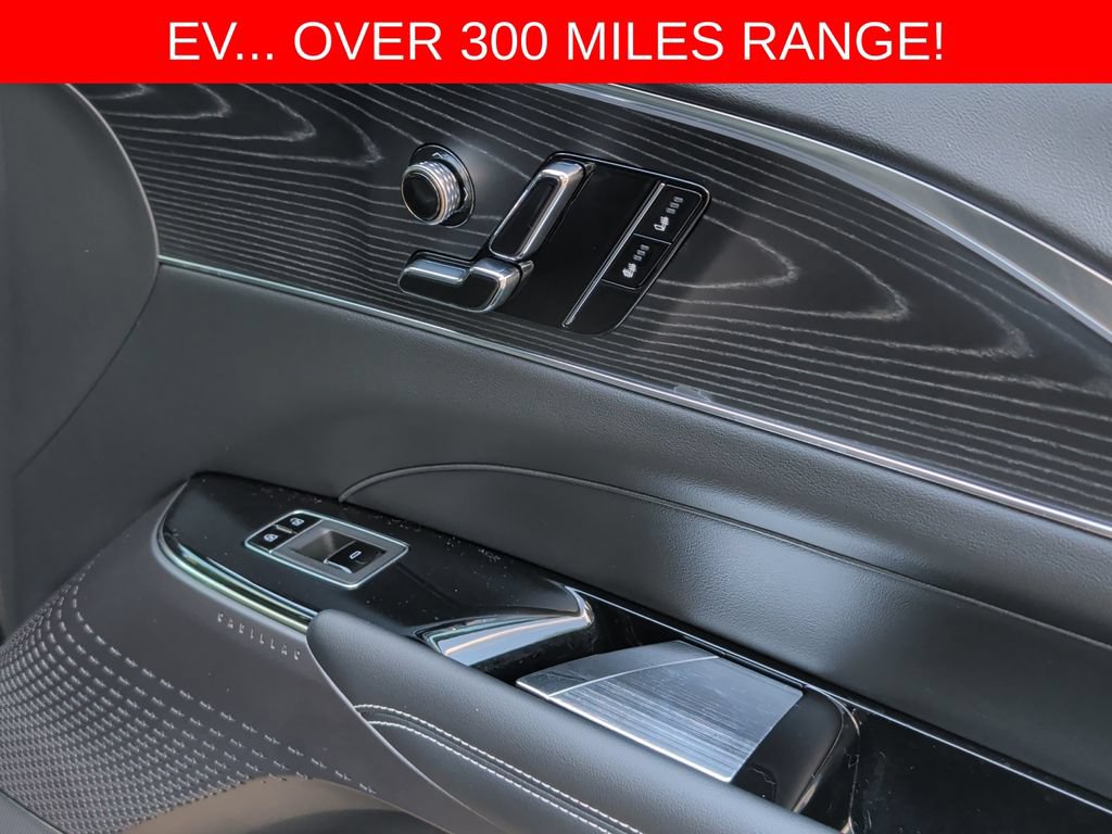 Used 2024 Cadillac Lyriq Luxury w/ LPO, Floor Liner Package AWD/4WD image 36