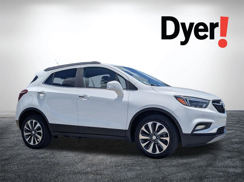 Used 2019 Buick Encore Essence w/ Safety Package II AWD/4WD image 1