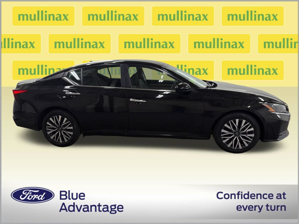 Used 2023 Nissan Altima 2.5 SV FWD video 2