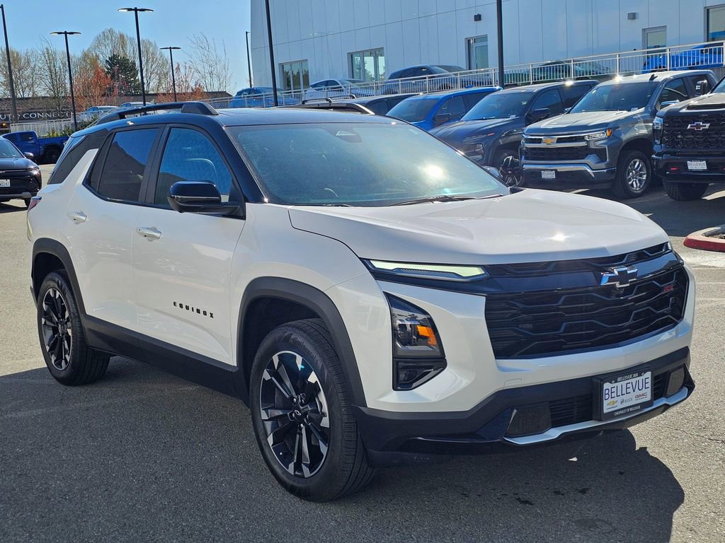 Used 2025 Chevrolet Equinox RS w/ Safety and Technology Package image 7