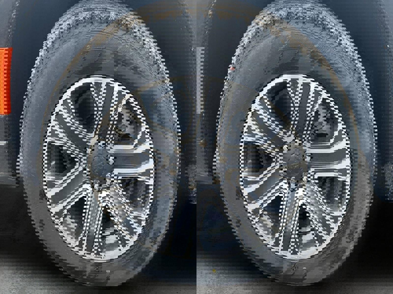 Used 2024 Jeep Wagoneer Series II w/ Flexible Seating Group image 10