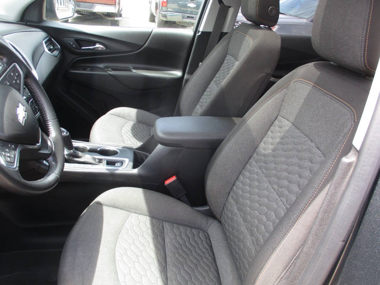 Used 2020 Chevrolet Equinox LT AWD/4WD image 14