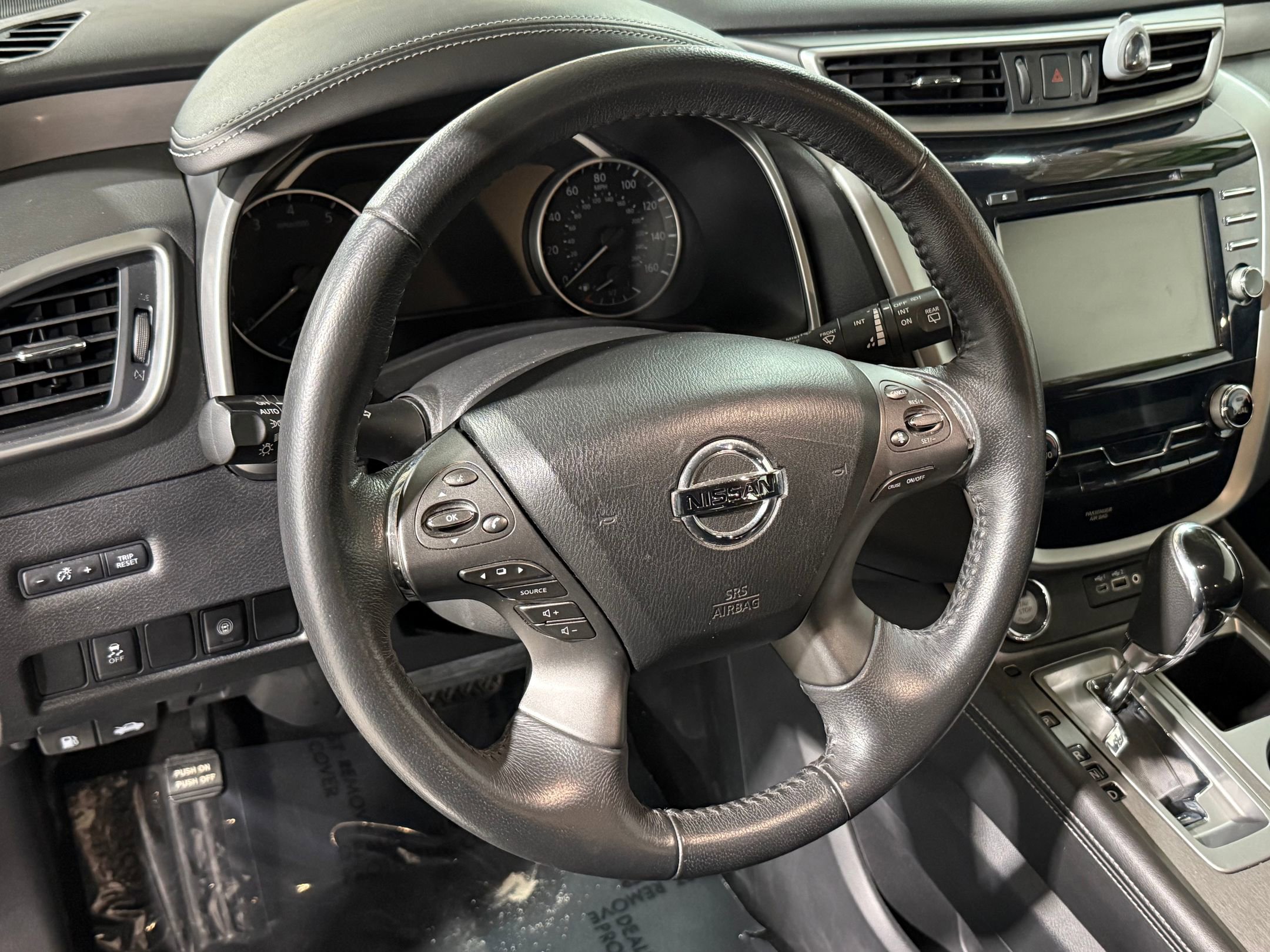 Used 2020 Nissan Murano SV image 4